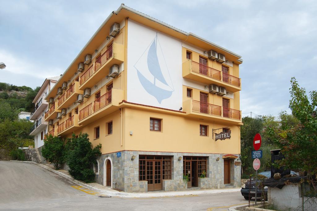 Moustakis Hotel Agia Efimia Chambre photo